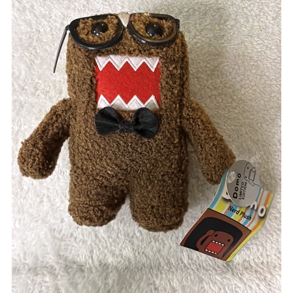 DOMO Mustache Nerd Plush 6 in NWT New VTG 2011 Limited Edition #514 Bow Tie